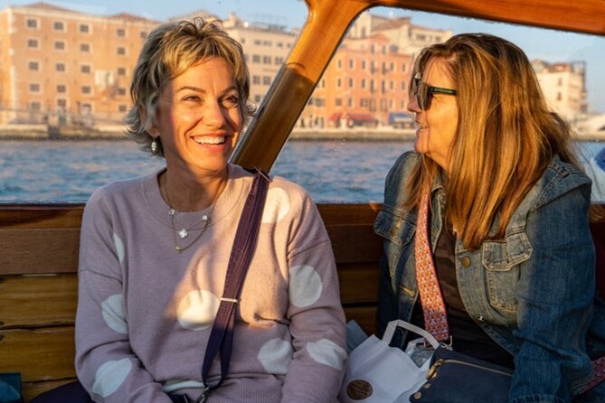 Half Day Murano and Burano Island Tour by Private Boat - Burano lace-making demo and the color rules of the houses