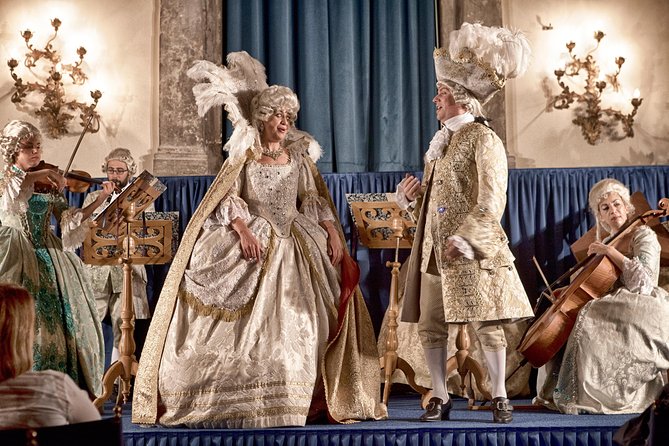 I Musici Veneziani New Year's Concert in Venice - What you hear: orchestra + opera with an enlarged ensemble