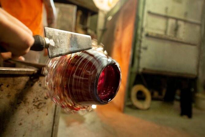 In-depth Guided Tour in a Real Murano Glass Factory - Getting to Fondamenta da Mula and making the timing work