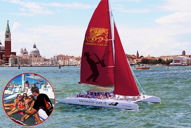 Lagoon Light Lunch Tour at 12:00 in Venice - Entering The Venice Lagoon From the San Marco Side