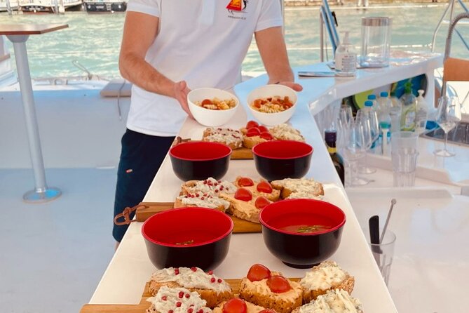 Lagoon Light Lunch Tour at 12:00 in Venice - Where You Meet, and Why Location Matters at 12:00