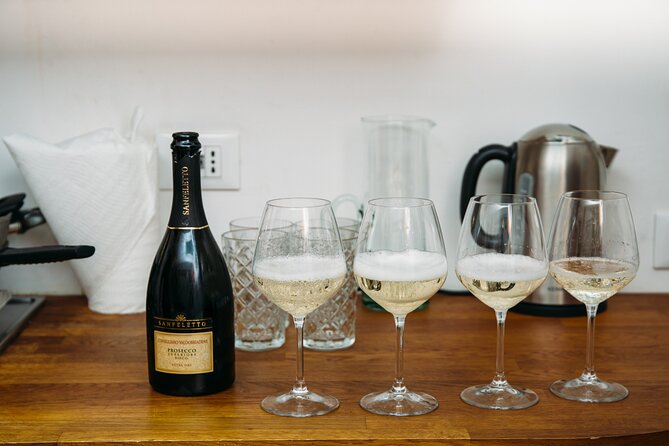 Local Venetian Cooking Class - Dessert and Drinks: Tiramisu, Gelato, and Wine with the Conversation