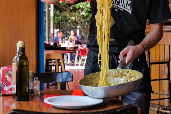 Make Pasta Carbonara from Scratch in a Jazz Club in Venice - What you’ll actually do during the class (and why the order matters)
