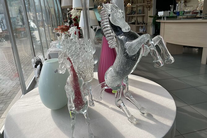 Murano Art: Glass factory tour - Showroom and shop access: see the results, then shop smarter