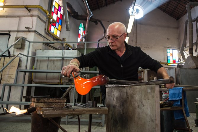 Murano Glass Experience With a Visit to a Burano Lace Island - Why this Murano and Burano combo works in about 5 hours