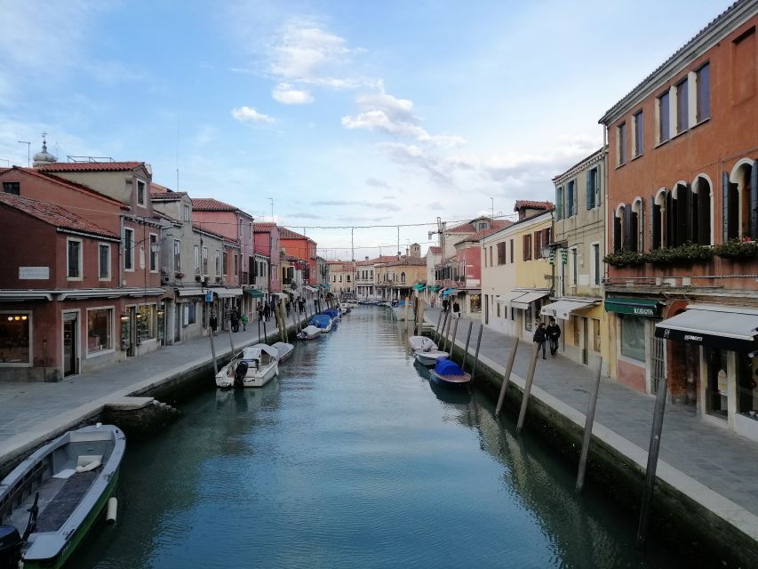 Murano: Glass Lampwork Workshop and Walking Tour - Meet at Murano Faro, then follow the guide