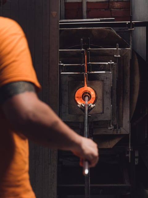 Murano: Glassblowing Workshop for Beginners - Murano logistics you should not ignore: the 5 EUR access fee on certain days