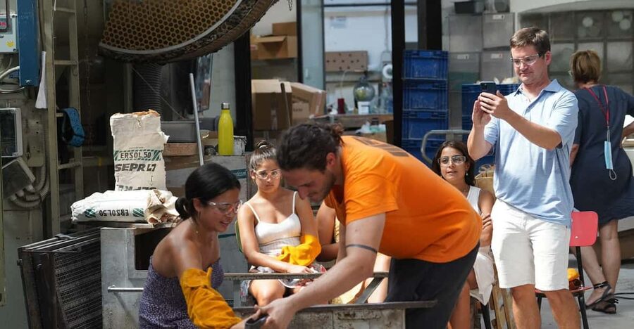 Murano: In Depth Glass Factory Guided Tour - Entering the Batch Room: Where Raw Materials Become Future Glass