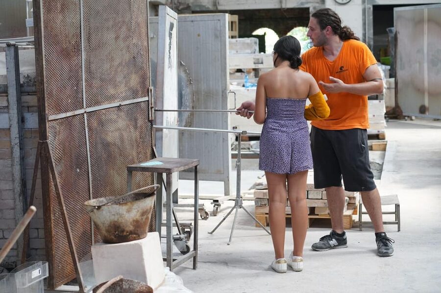Murano: In Depth Glass Factory Guided Tour - The Hotshop and the 1400°C Furnace: Watching Glass Masters Work Live
