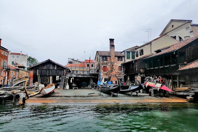 Off the Beaten Path Walk in Venice - San Pantalon, the largest canvas ceiling, and that Banksy twist