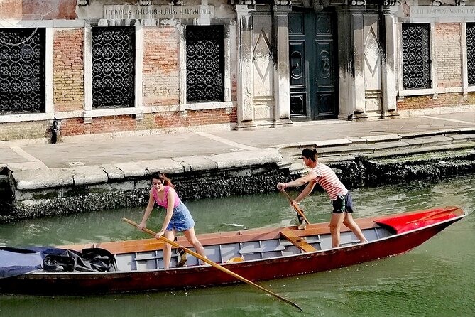 Off the Beaten Path Walk in Venice - Fondamenta Zattere to Molino Stucky, waterfront history you can actually walk