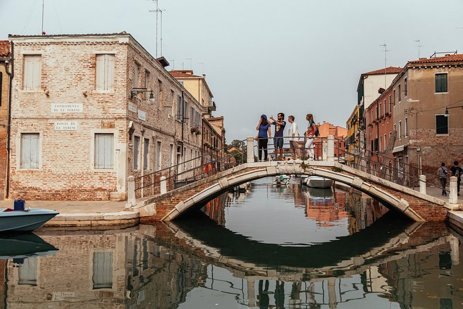 Off the Beaten Track in Venice: Private City Tour - Stop 2: Campo Santa Margherita, Dorsoduro’s meeting square