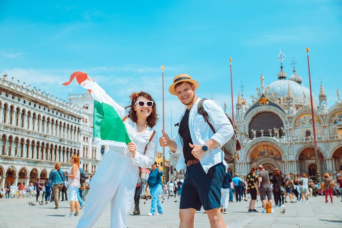 Photographer, Professional Photo shoot - Venice - What the photographer actually does during your shoot