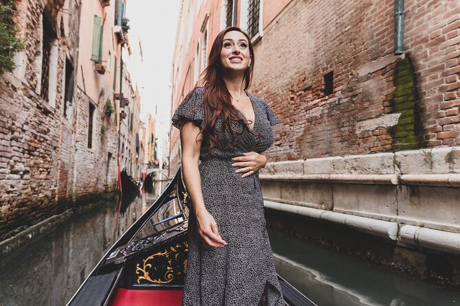 Photographer, Professional Photo shoot - Venice - Practical gotchas in Venice: transport, weather, and timing