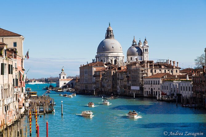 Photography workshop in the magical Venice (3h) - Venice Access Fee on Some Day Trips
