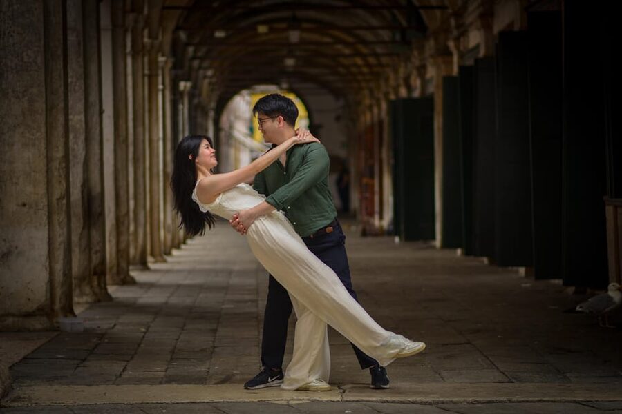 Photoshoot in Venice: Your Story, Our Lens - Book Now! - Outfit change, plus gondola or water taxi when you want that Venice mood