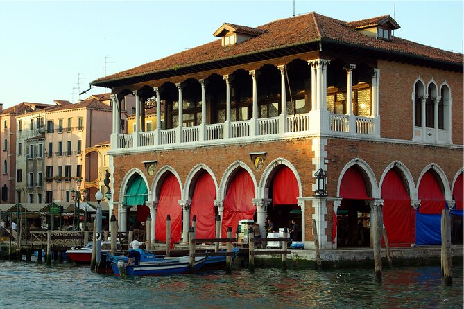 Private 3 hrs Venice Tour: St Mark's, Walking tour & Boat tour - Grand Canal cruise: Rialto views and the merchant Venice story
