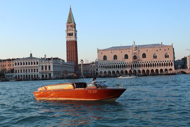 Private Departure Transfer: Venice Hotels to Venice Train or Bus Station - Arriving at Piazzale Roma: when buses are your next step