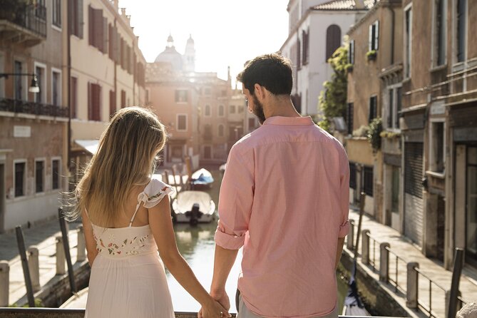 Private Gondola Ride and Photoshoot - The gondola ride and why the photographer’s stories matter