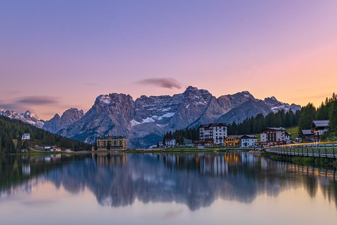 Private Guided Tour in the Dolomites from Venice - Stop 2: Lago di Misurina for altitude air and a real lunch choice