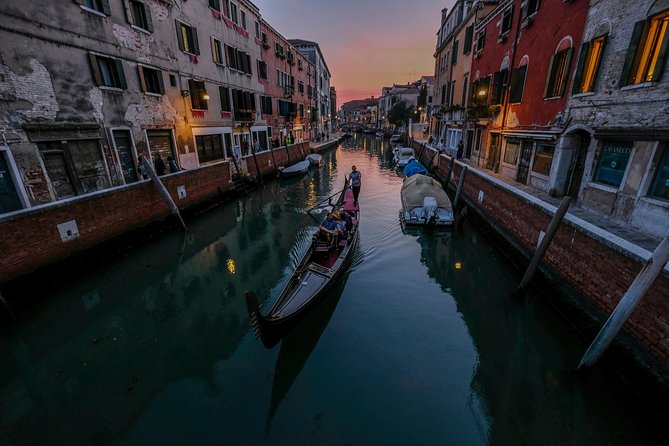 Private Mini Venice Photo Walk 2 Hours - Dorsoduro stop: go for mood, not just the obvious angle