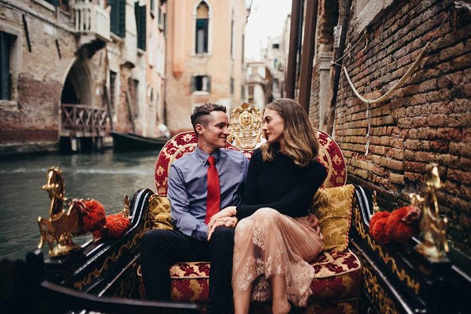 Private Photo Shoot in Venice with Gondola Ride Included - Piazza San Marco: Big Views Without the Usual Noise