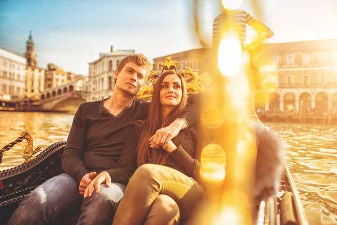Private Photoshoot on Personal Gondola in Venice - Tips to make it easier on yourself (and get better photos)