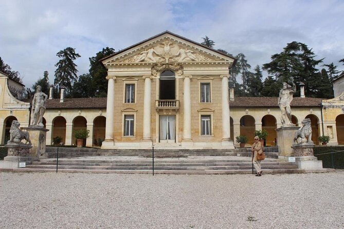 Private Prosecco , Hilltowns & Palladian Villa Tour from Venice - Venice to Veneto hill towns, why this day trip works
