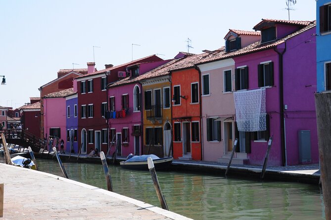 Private Tour Murano and Burano - Murano glassmaking: the craft you can actually see happening