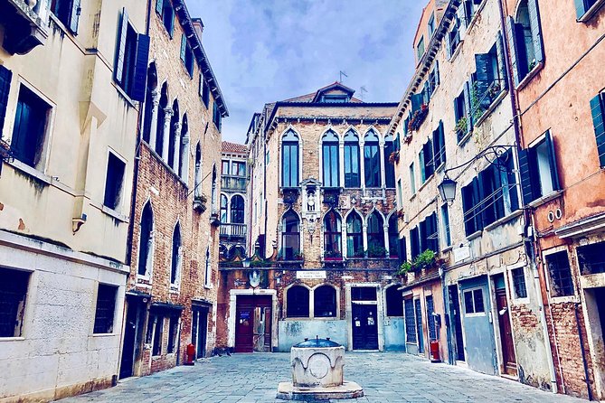 Private Tour: Venice Art and Architecture Walking Tour - Stop 2: Casa di Marco Polo and Venice’s Trade Engine