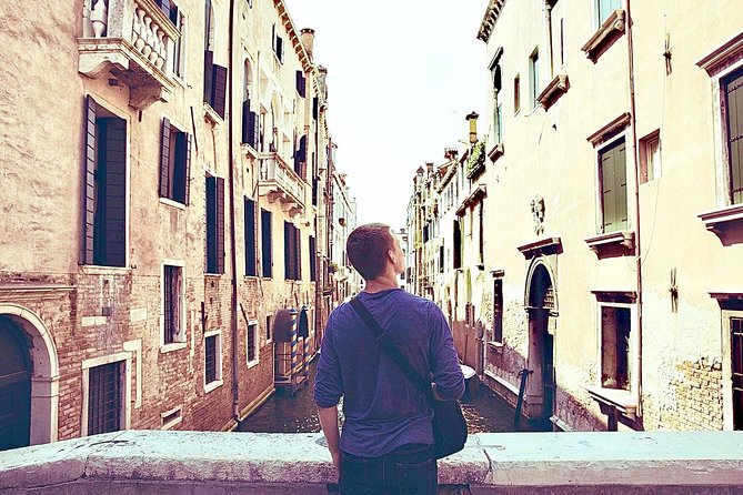 Private Tour: Venice Art and Architecture Walking Tour - Stop 4: Church of Santa Maria dei Miracoli and the Facade Worth Studying