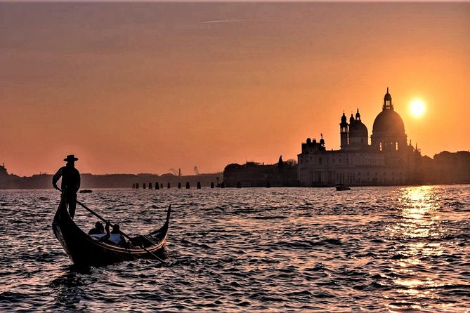 Private Tour: Venice Gondola Ride with Serenade - Should you book this Venice gondola with serenade?