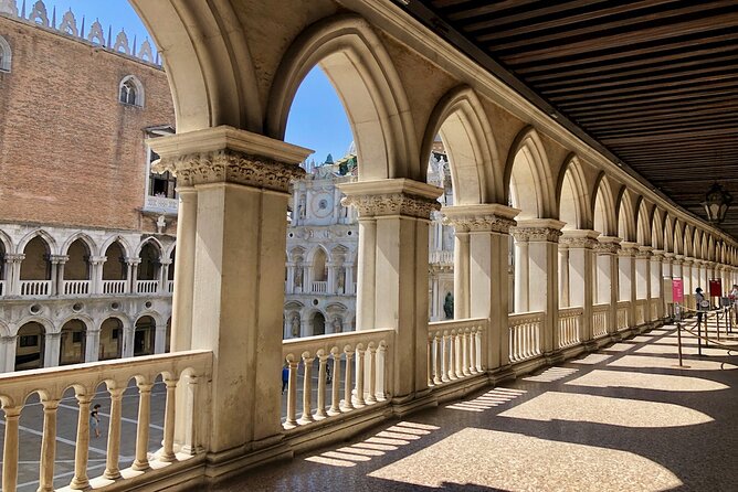 Private Venice Family Tour with Saint Mark’s & Doge’s Palace - Practical tips: ID, dress code, and where to meet