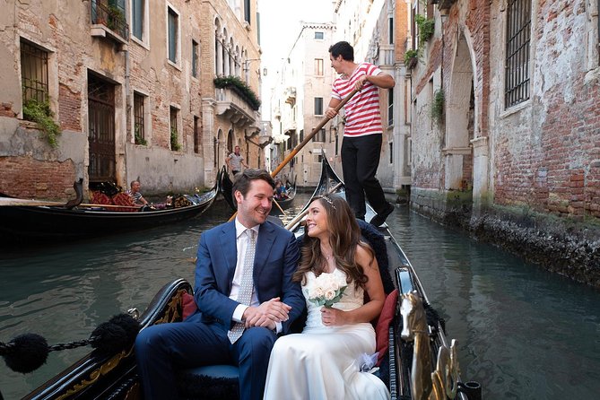 Renew your wedding vows on a romantic gondola - The roses, the certificate, and the keepsakes you actually bring home