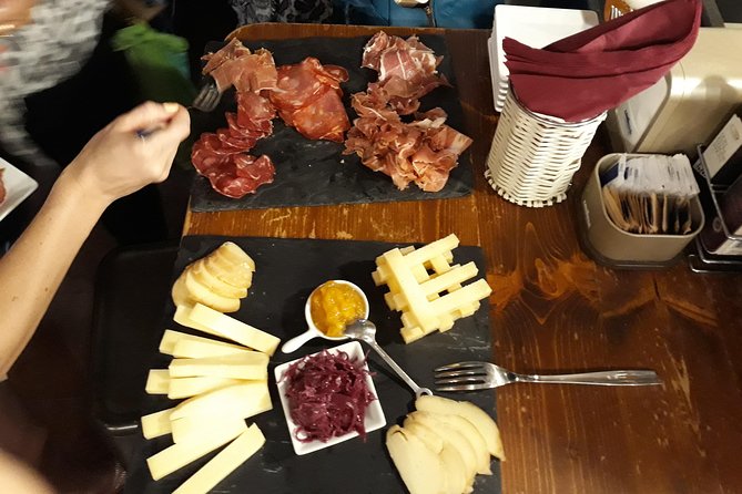 Rialto Food Tour With View - Stop 1: Ponte di Rialto, Learn the Bridge While You Look