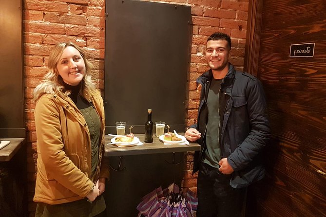 Rialto Market Food Tour: Wine Tasting and Sightseeing in Venice - What you really get: small-group pacing and tastings that make sense