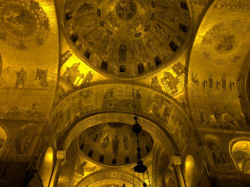 Saint Mark's and Doge's Palace: VIP After Hours Tour - What the tour staff brings to the experience