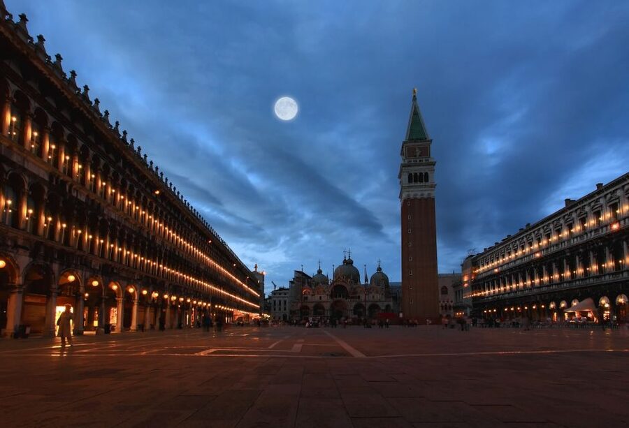 Saint Mark's Basilica: After Hours Private Tour - Guided Through the Mosaics: Stories You Can Actually Follow