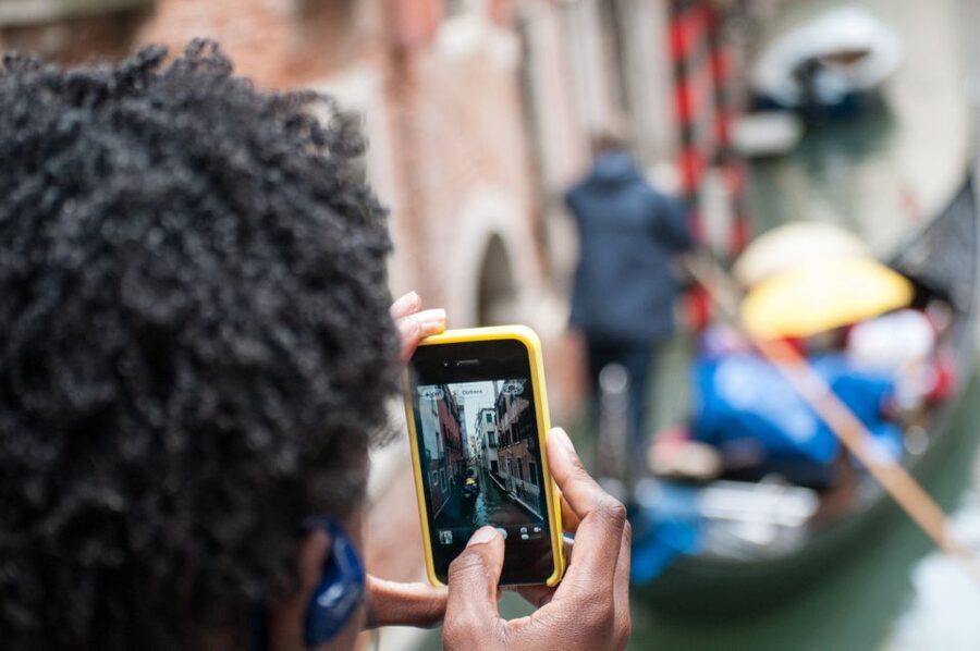 Secret Venice & Gondola Tour - The 90-minute walk: hidden piazzas, narrow streets, and real Venice texture