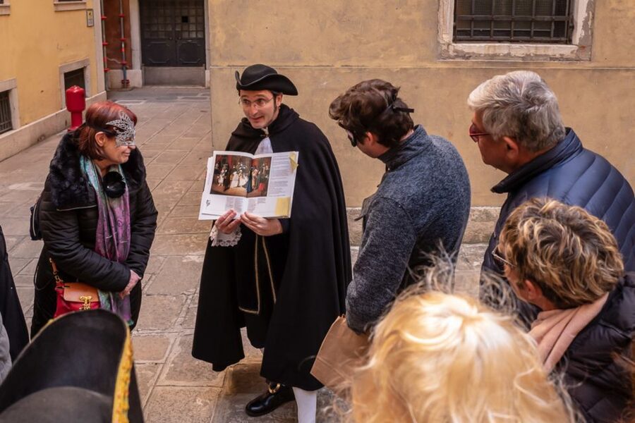 Secrets of Venice Carnival and Life of Casanova Tour - Before You Go: Meeting at Campo della Fenice and Getting There Smoothly