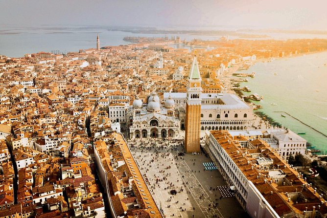 Skip the line Doge's Palace Guided Walking Tour in Venice - The halls of power: where Venice ran itself