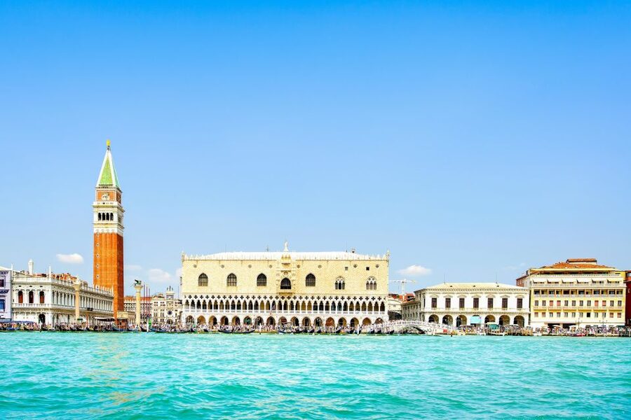 Skip-the-Line Guided Tour of Doge's Palace - Finding the Meeting Point Without Stress (Campo San Zaccaria)