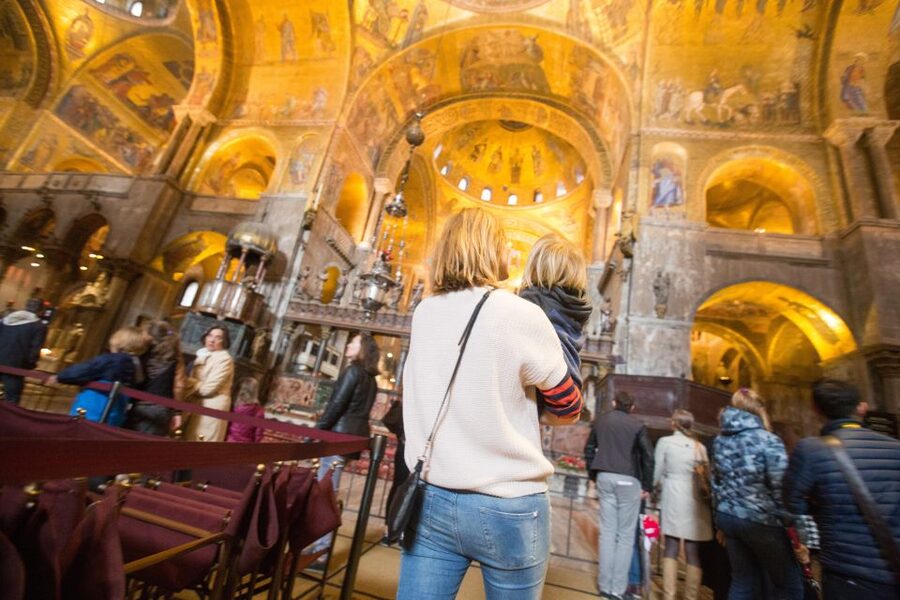 Skip the Line: St. Mark's Basilica Guided Tour - Why St. Mark’s Basilica Feels Different When Someone Shows You What to Look For