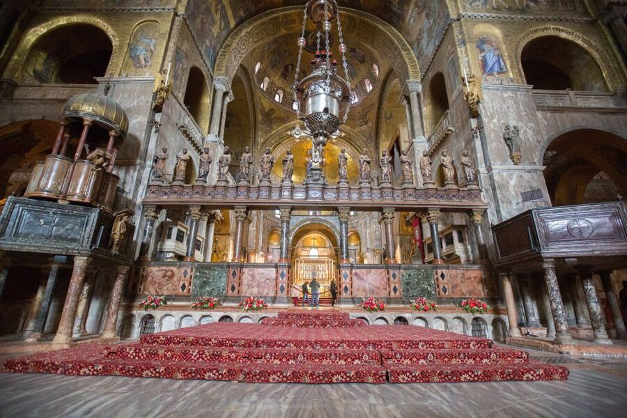 Skip the Line: St. Mark's Basilica Guided Tour - The Golden Basilica Tour: Mosaics, Marble Inlay, and Doges-Private-Chapel Context