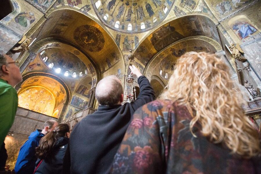 Skip the Line: St. Mark's Basilica Guided Tour - Tour Pace, Headsets, and How Guides Keep You Oriented