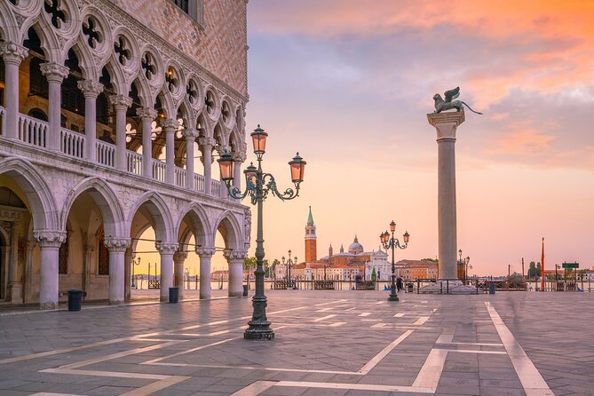 St. Mark’s Basilica Guided Tour with Venice Canals Gondola Ride - A 1.5 hour Venice plan that actually fits a tight itinerary