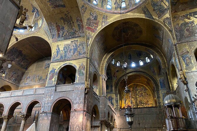 St. Mark's Cathedral Priority Guided Tour & History Gallery - Who This Tour Suits Best, and Who Should Skip It