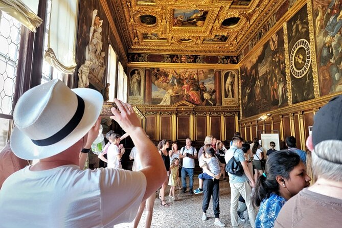 St Mark's, Doge's Palace, with Murano and Burano & Gondola Ride - Price and Value: What You’re Paying For Beyond the Sticker