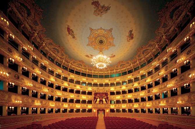 Teatro La Fenice Tour in Venice - English tour reality: clarity is great, but watch the group mix