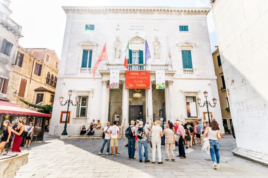 The Majestic Teatro La Fenice: Guided Tour in Venice - Meeting at the Fenice entrance, then stepping inside for the real story